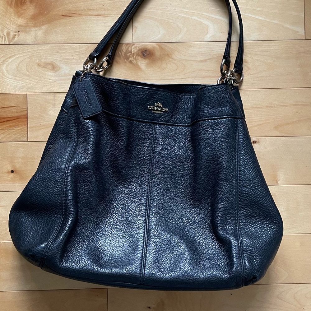 Coach Black Leather Shoulder Bag